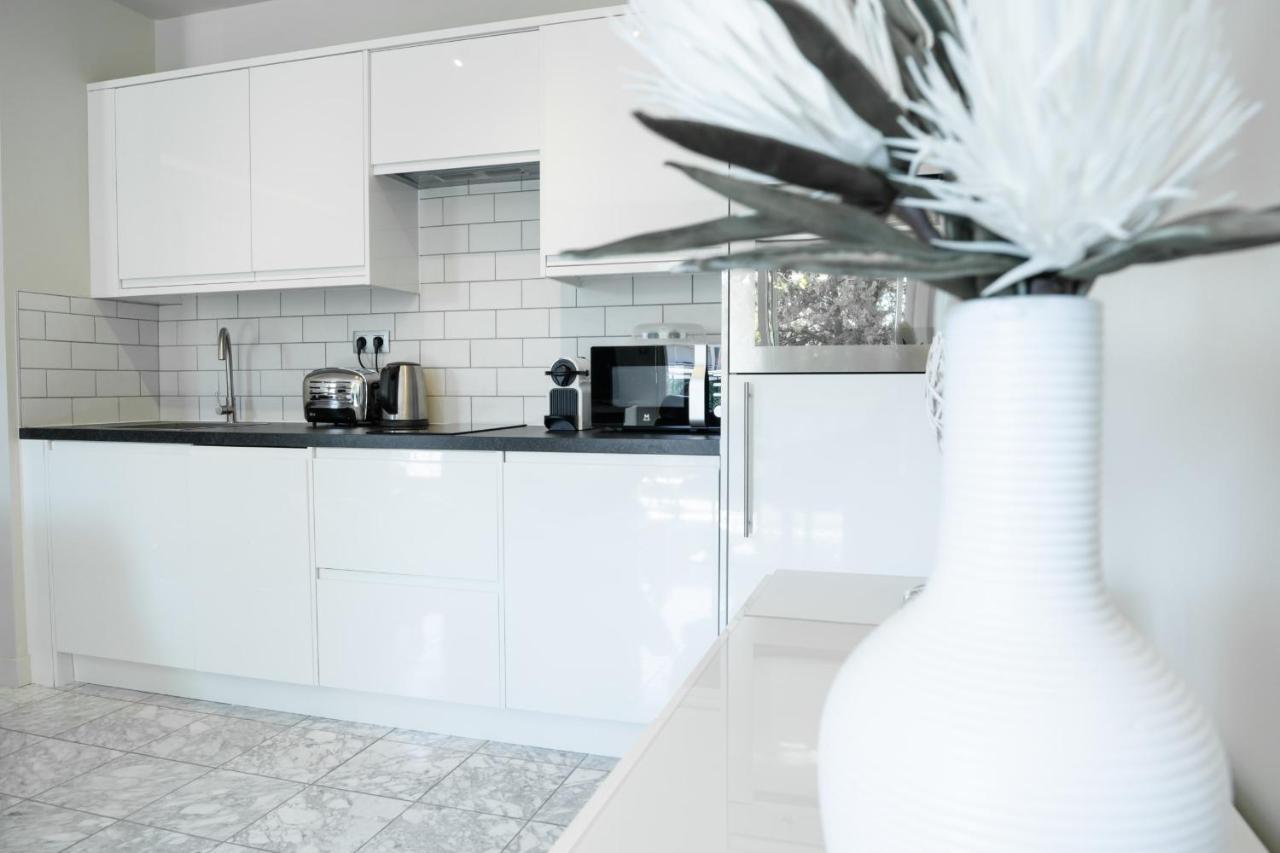 2-Bedroom Apartment Pointe Croisette Peaceful Walk To The Beach 戛纳 外观 照片